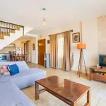 Talia Apartman