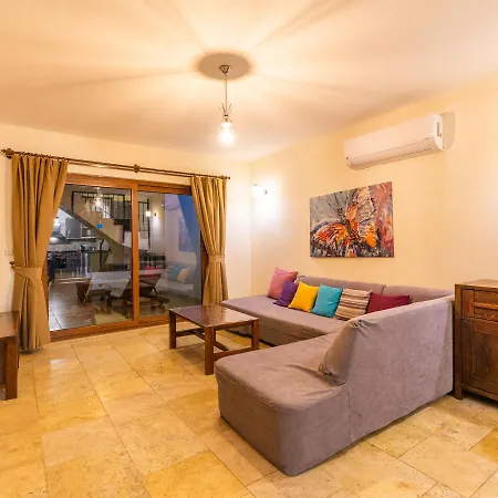 Talia Appartement *